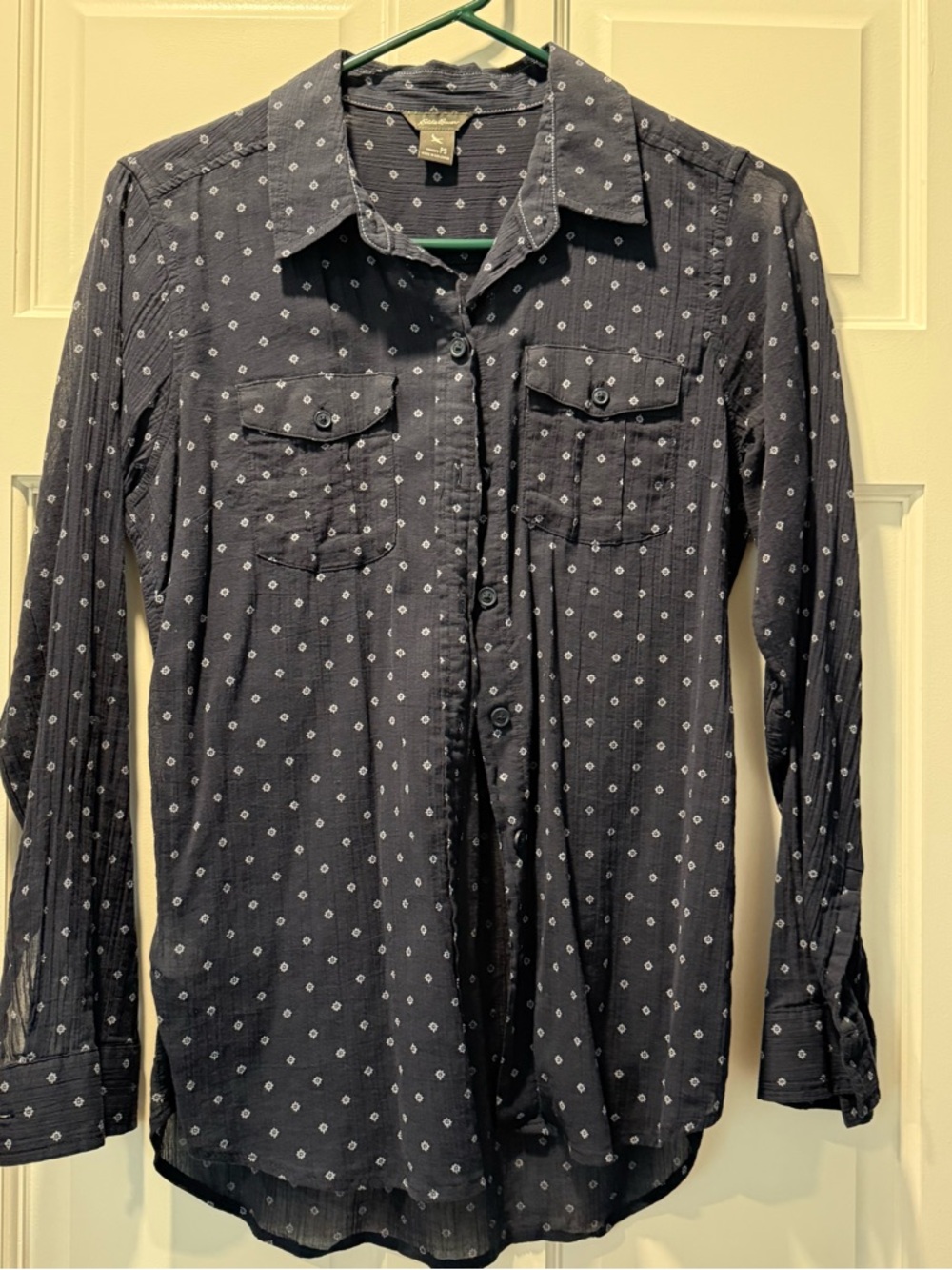 Women’s Navy Eddie Bauer Patterned Button-Up Shirt